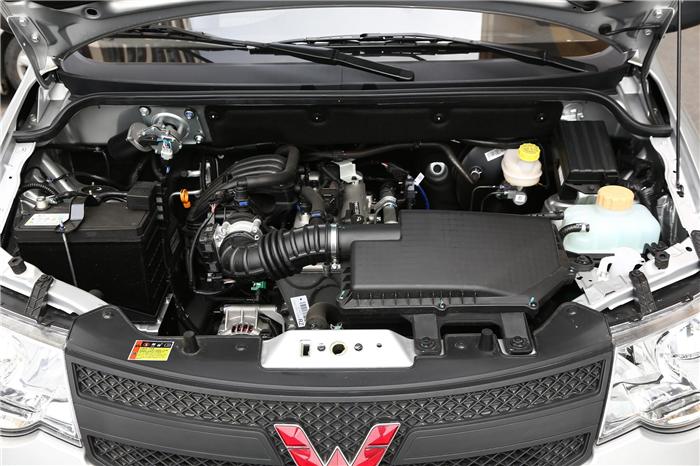 五菱宏光从老款到最新款,五菱宏光2021款改款1.5舒适版