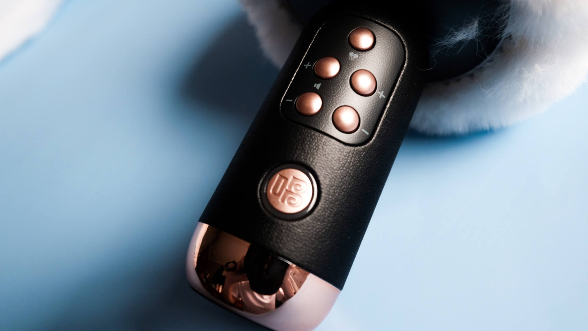 jblkmc650涓庡敱鍚у皬宸ㄨ泲g3瀵规瘮,鍞卞惂灏忓法铔嬪竷鏈楃唺鐑反