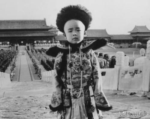 《我的前半生》溥仪揭露了啥？特赦后，主席批评：把自己说的太坏