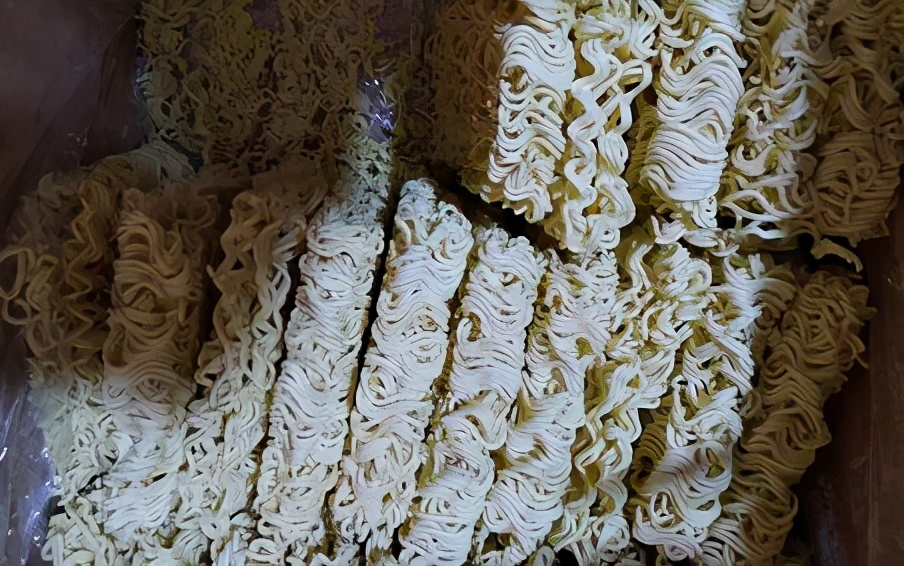 开麻辣香锅店经验,麻辣香锅生意好做吗