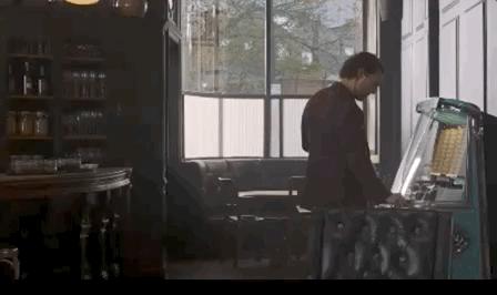 满屏尽是虎狼词,满屏虎狼之词