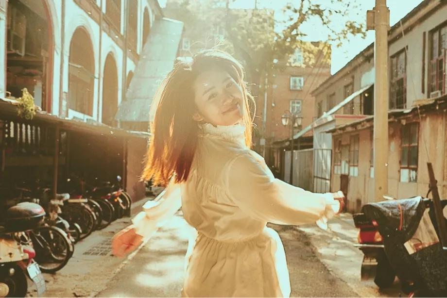 来听我说专属你的情话,来听我说四川话