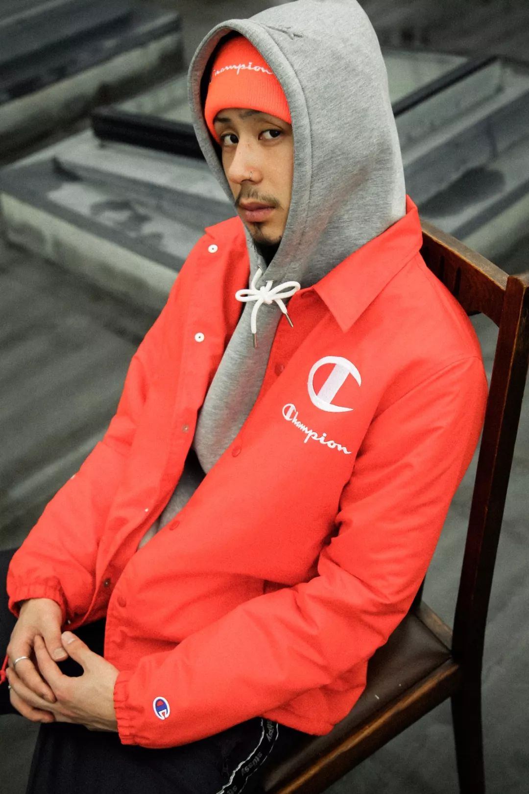 每个人都有冠军梦,冠军champion短袖全是logo