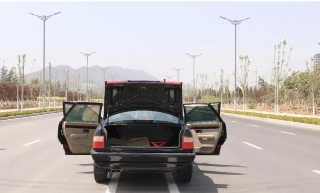 来，兄dei,干了这杯05年的情怀