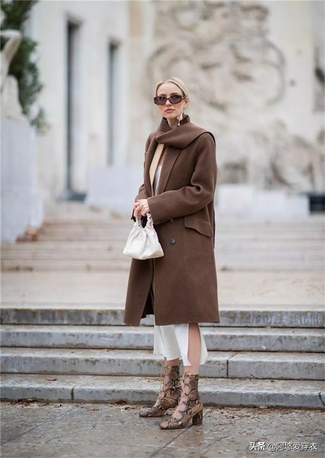 秋冬最火小黑靴买这4双准没错,秋冬新款高级感长筒靴小个子