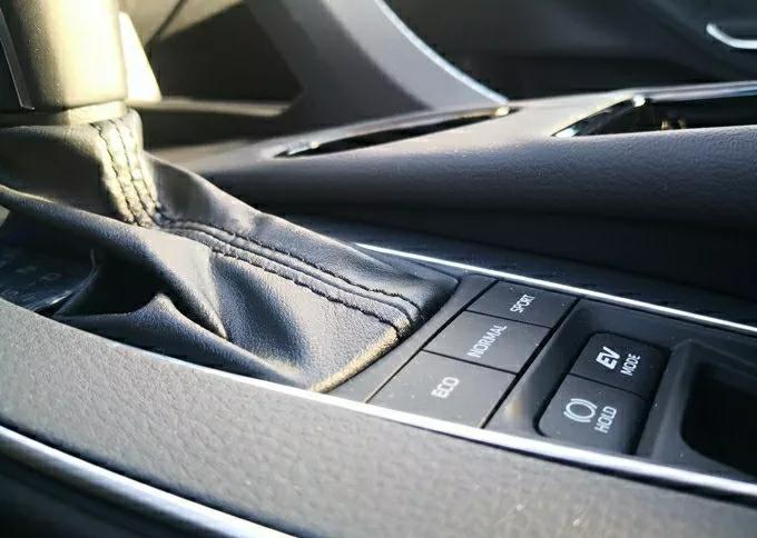 车主感受亚洲龙,亚洲龙油门踏板感受