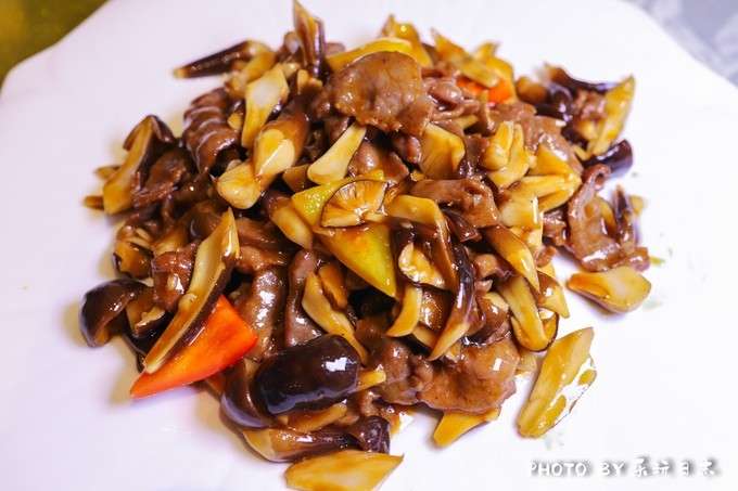 巴厘岛式私密温泉度假,听山野清风