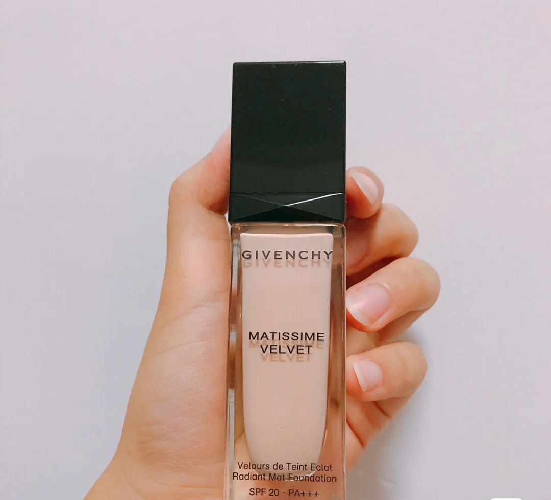 雅诗兰黛粉底液沁水纪梵希四宫格,推荐粉底液兰蔻雅诗兰黛