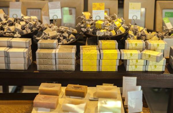 去巴厘岛买什么特产最好,巴厘岛可以带走的土特产