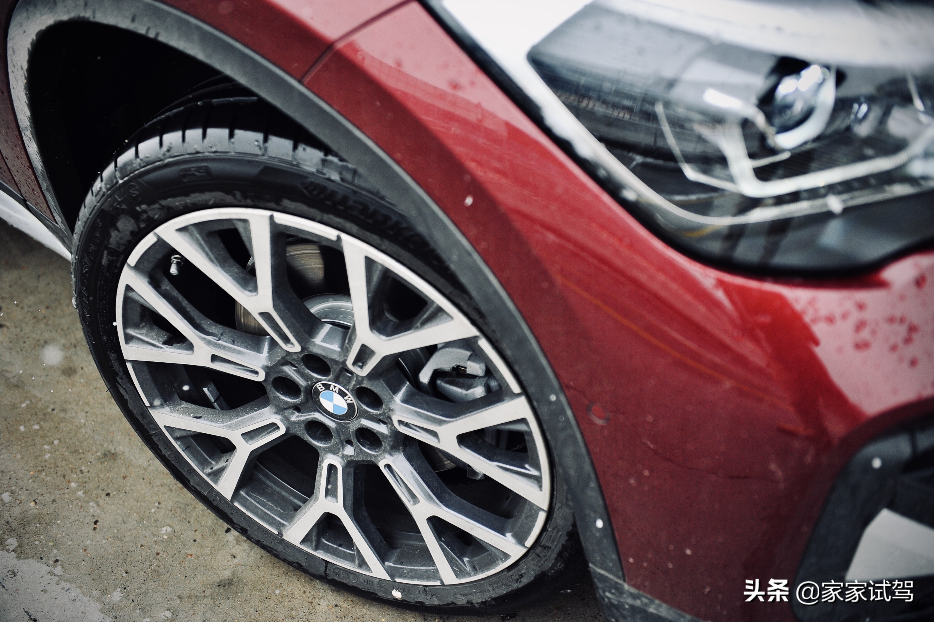 当新BMWX1遇见奔驰GLB，论一台紧凑型SUV该有的样子