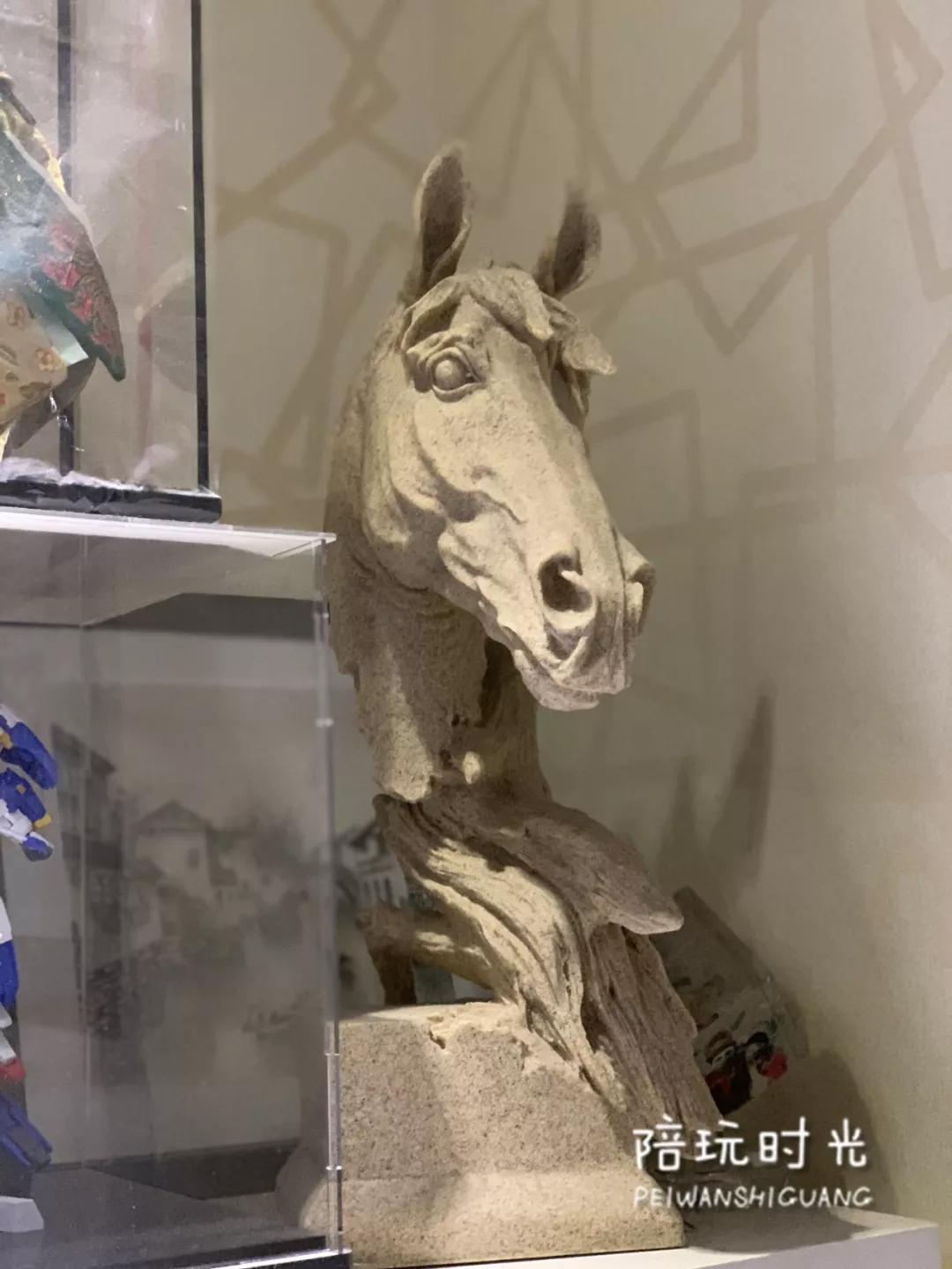 老公买一万多羽绒服,老公给我买件一千羽绒服