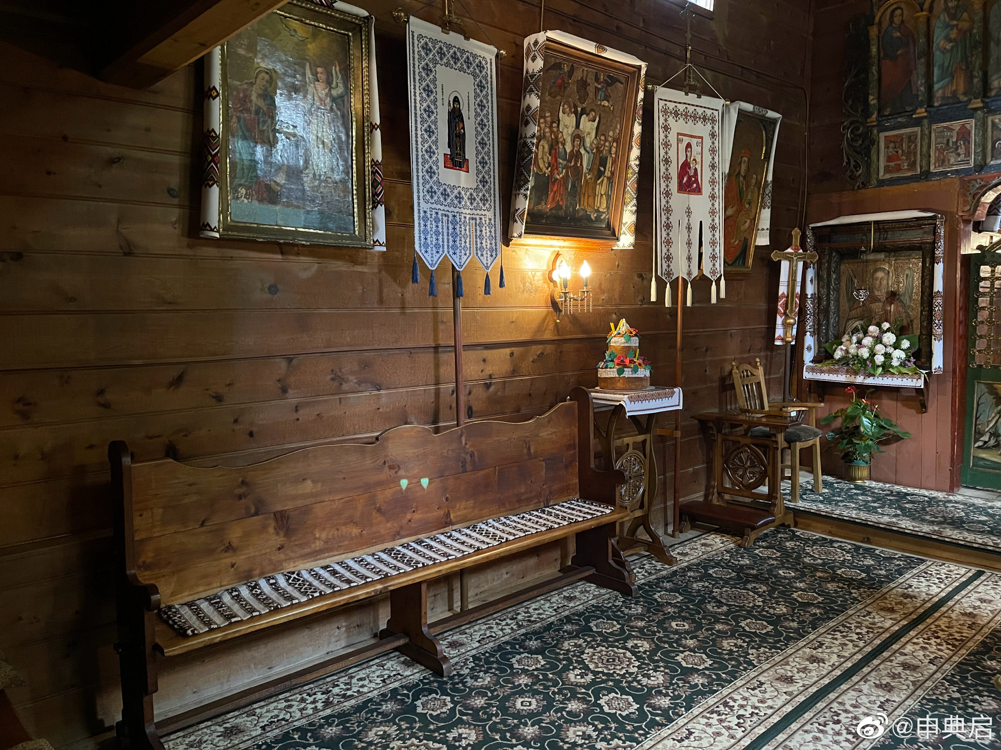 利沃夫最神奇的地方在于历史上多次易主,墓地都有各历史时期风格