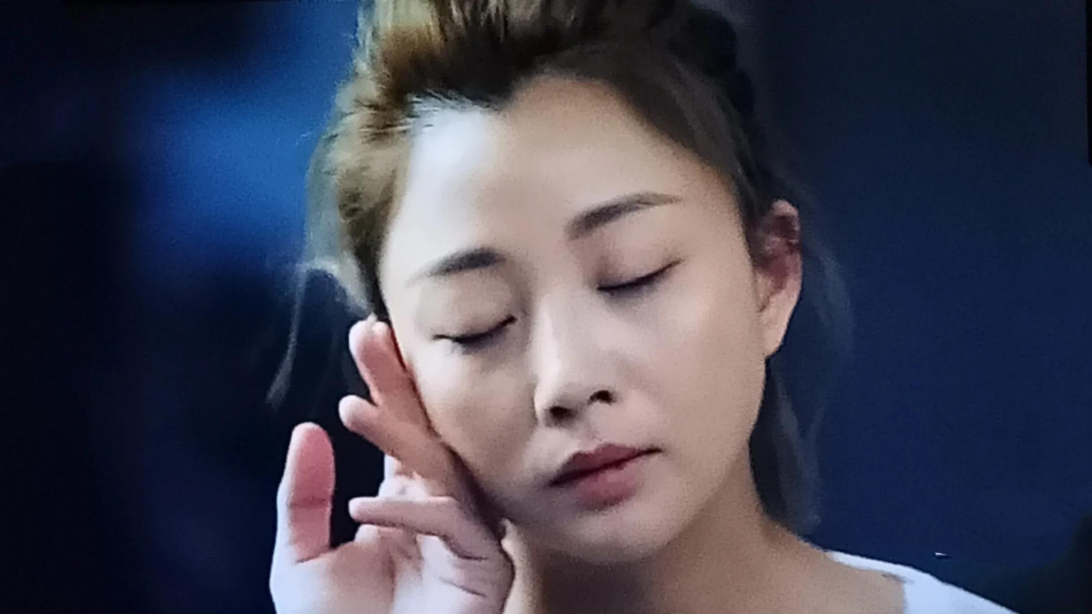 姝ｉ潚鏄ラ噾灏忚礉鐗囨,閲戝皬璐濈殑缁忓吀璇綍