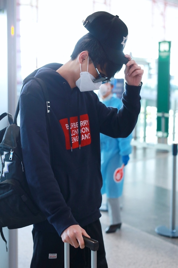 德云社秦霄贤多有钱,德云社秦霄贤又可爱又帅气