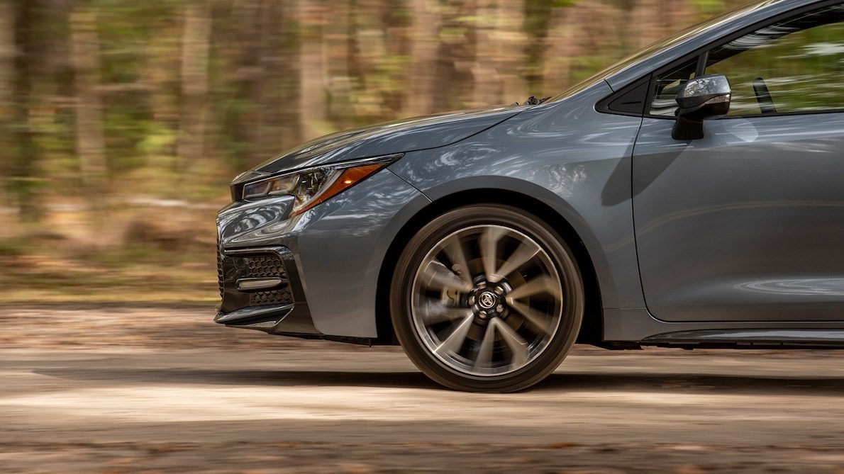 丰田卡罗拉双擎试驾感受,丰田卡罗拉试驾车内感受