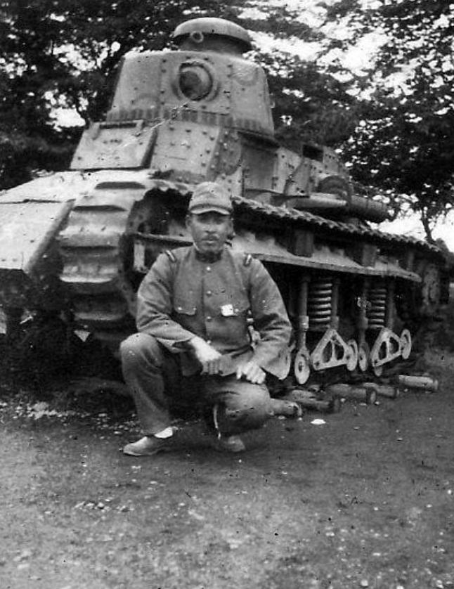 以前的日本坦克vs现在的日本坦克,中国坦克vs日本坦克谁更先进