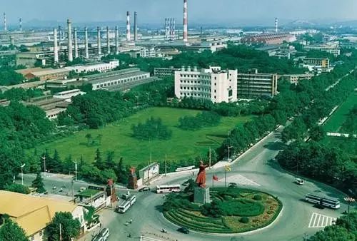 在武汉，有一种童年叫“厂子弟”