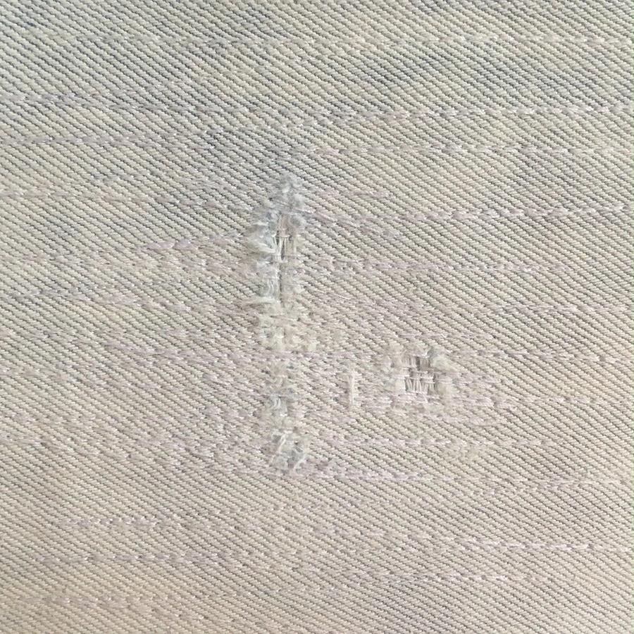 牛仔裤烂了个洞应该如何修补,牛仔裤边磨破了怎么修补