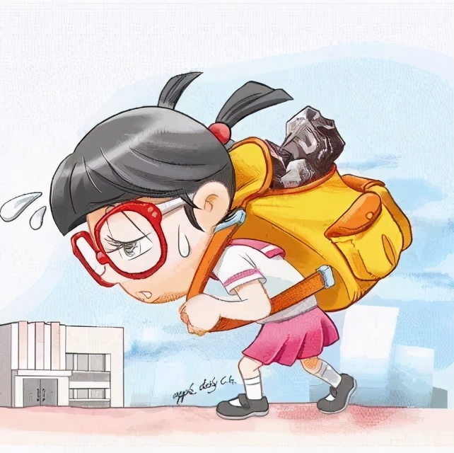 9岁小孩脊柱侧弯怎么补救,十岁孩子脊柱侧弯的照片