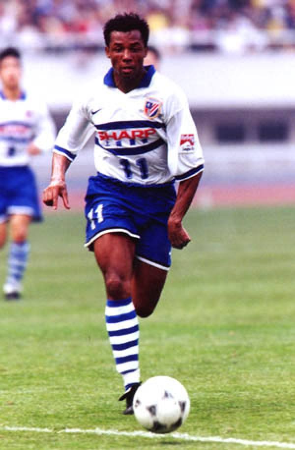 申花记忆:请记住那些为申花“受伤”的球员,我们向他们致敬……