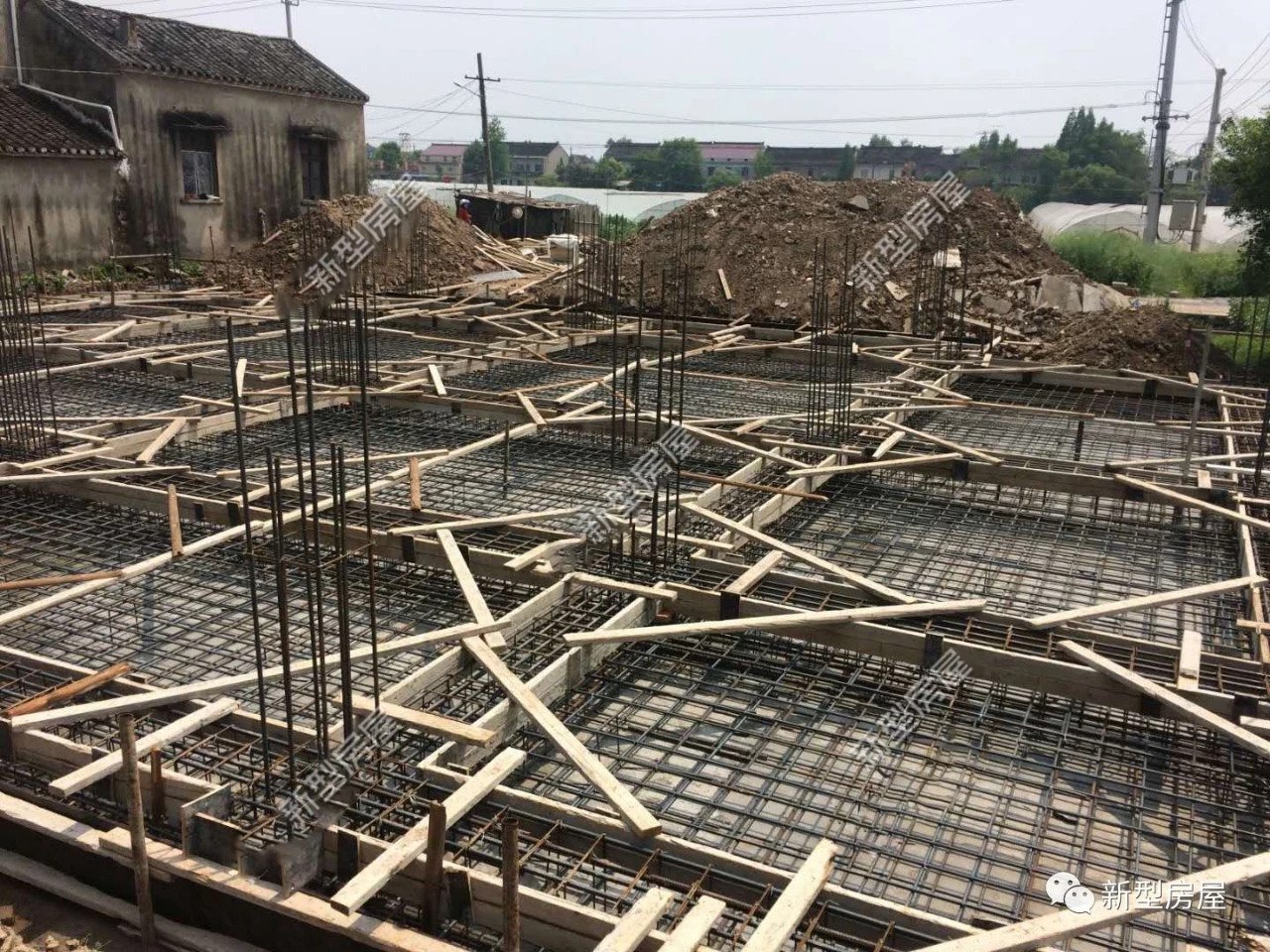 南方农村为什么盖别墅,为啥最近很多人农村盖大别墅