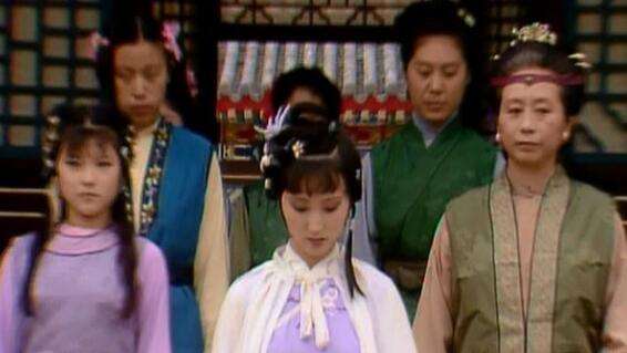 将红楼梦标题改为林黛玉进贾府,林黛玉进贾府的人物形象及写法