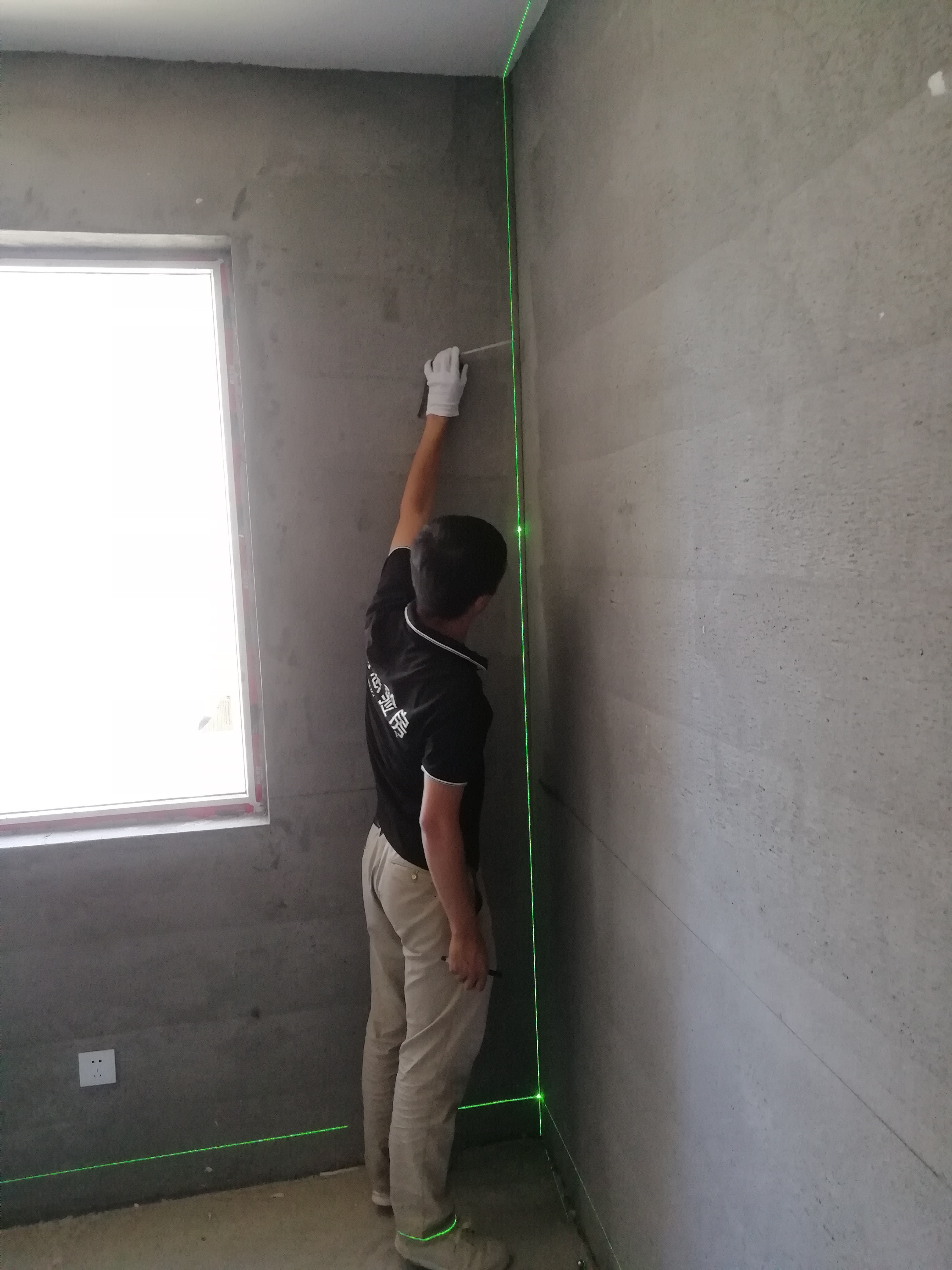 找装修师傅和找装修公司差别,找装修公司靠谱还是施工队靠谱