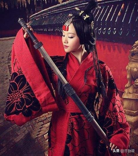 李贺被称为诗仙还是诗鬼,唐朝的李贺为什么被称为诗鬼