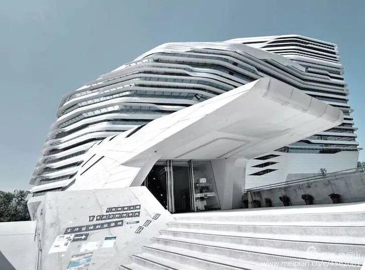 建筑界时尚女魔头,建筑女魔头作品