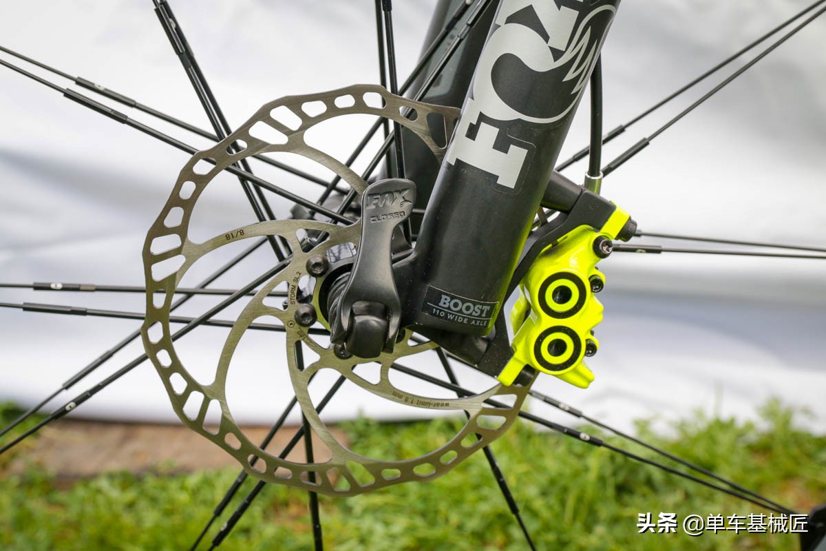 玛古拉油压刹车排空气,玛古拉油刹测试