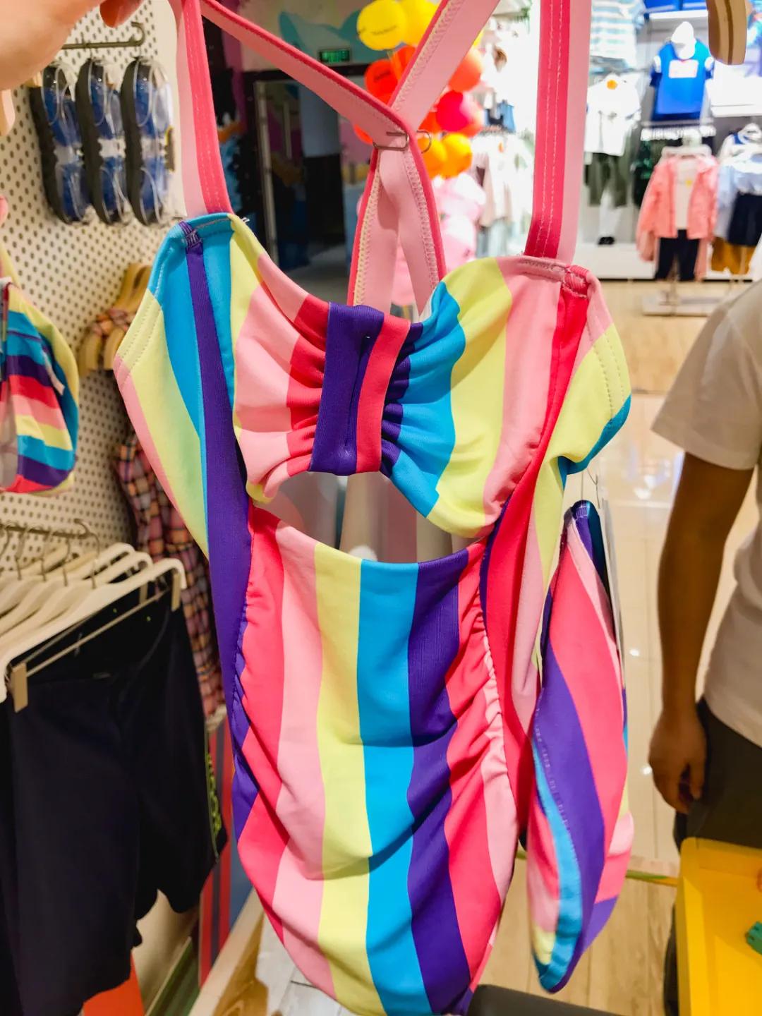 夏日泳衣推荐高级感,儿童专业泳衣品牌排行榜前十名