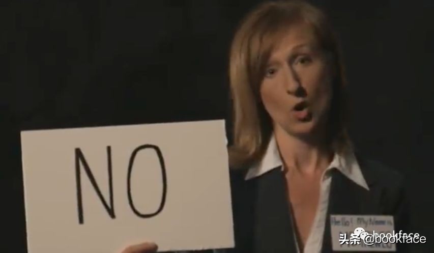 他用一首歌，让这家航空公司赔上1.8个亿