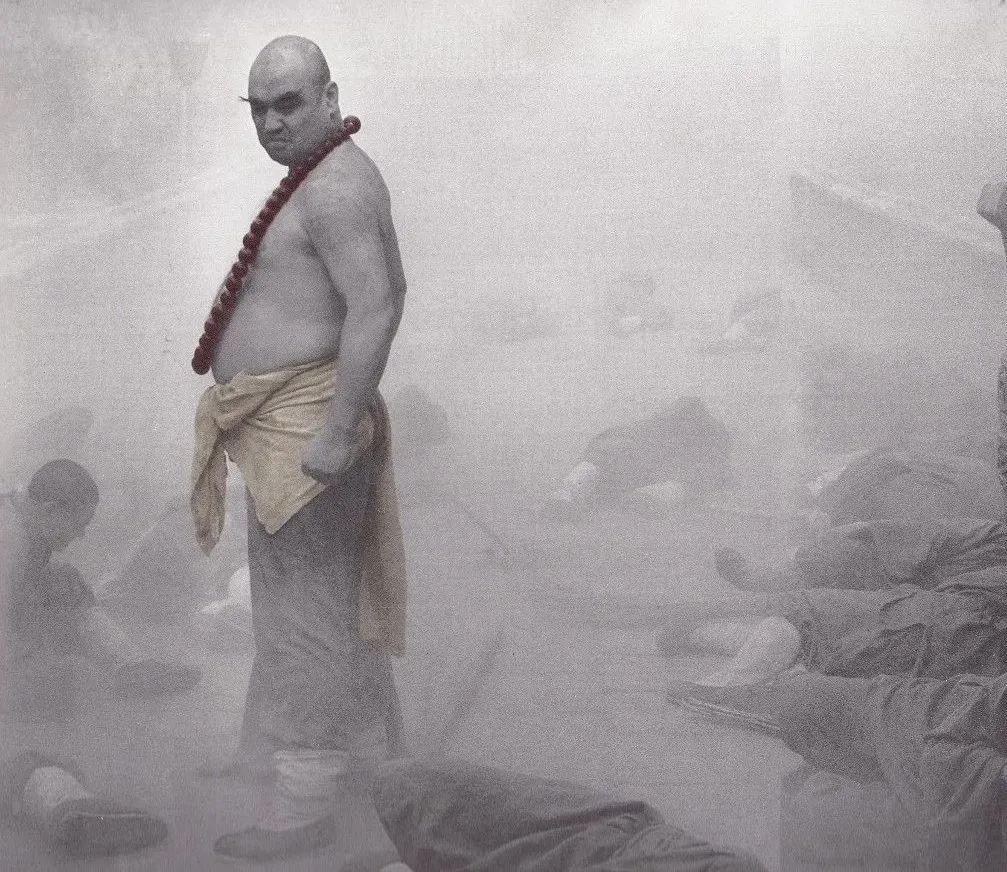 98版水浒传武松精彩瞬间,98版水浒传中武松打虎的视频