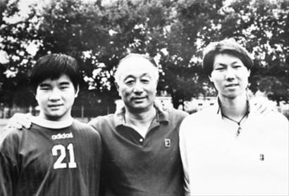 换李铁故事,换李铁请斯科拉里