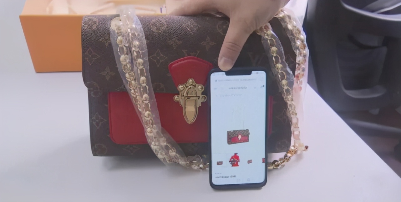 团伙勾结柜姐售卖lv,团伙勾结柜姐卖假lv