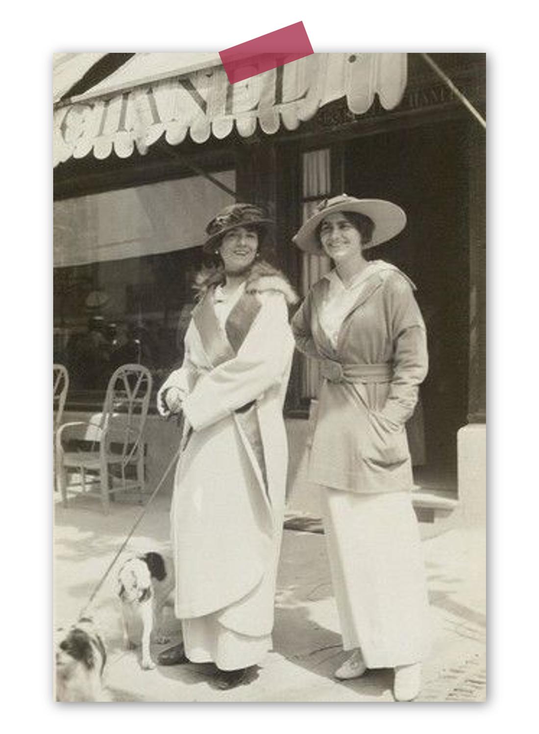 什么颜色的皮草看起来有气质,皮草穿了像暴发户