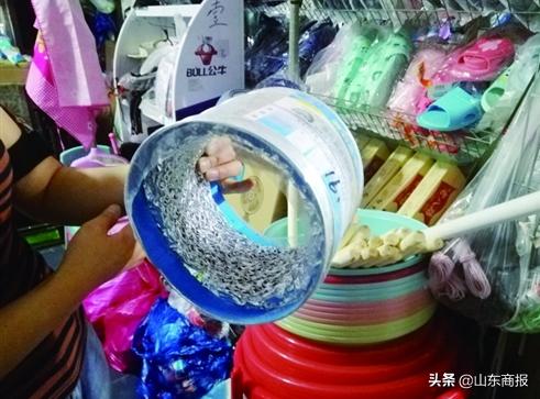 清洗油烟机服务济南,济南小伙清洗油烟机