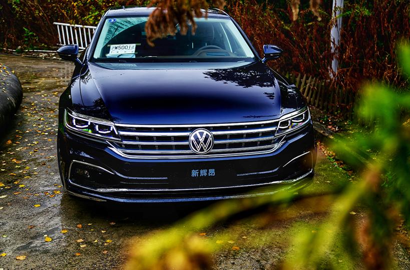 深度试驾大众新辉昂，内饰风格务实，乘坐空间和舒适性怎么样？