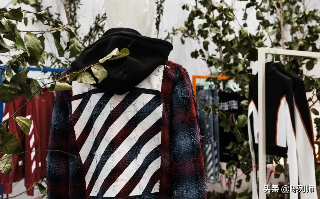 offwhite风格,白色品牌陈列搭配