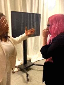 她19岁被性侵，抑郁崩溃。她说：理解痛苦，更能帮助别人