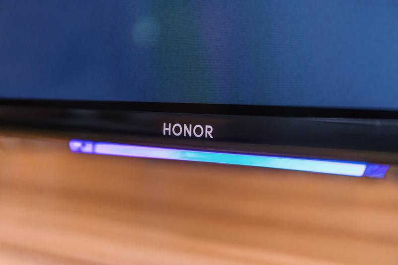 「新品评测」荣耀智慧屏，鸿蒙OS真有盛传的那么好吗？