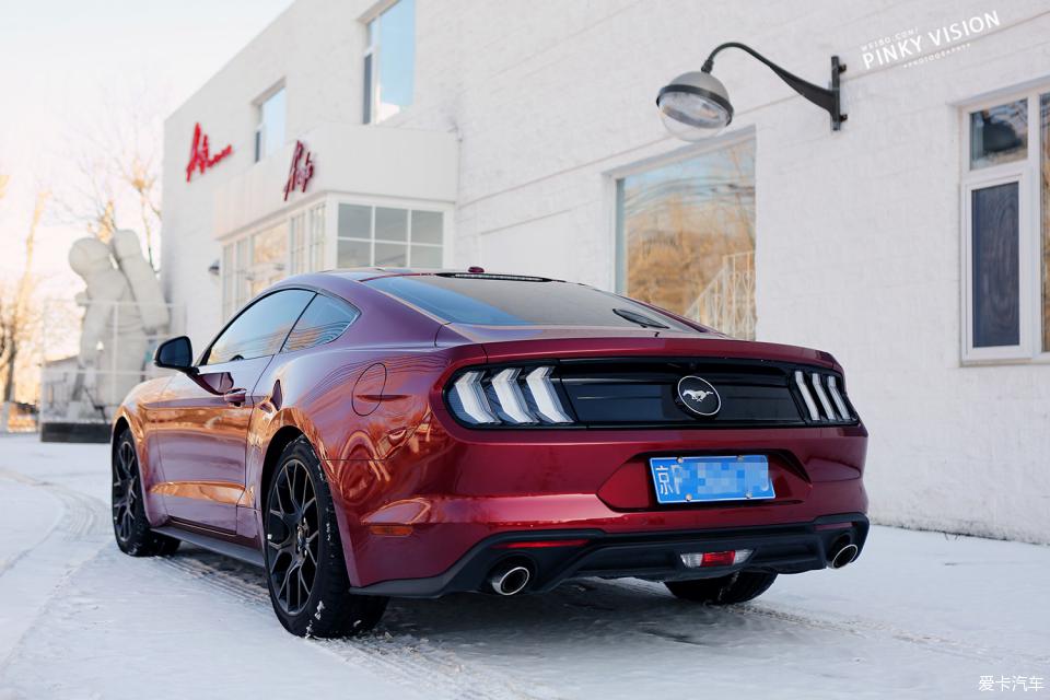野马mustang宝石红,mustang提车真实评价