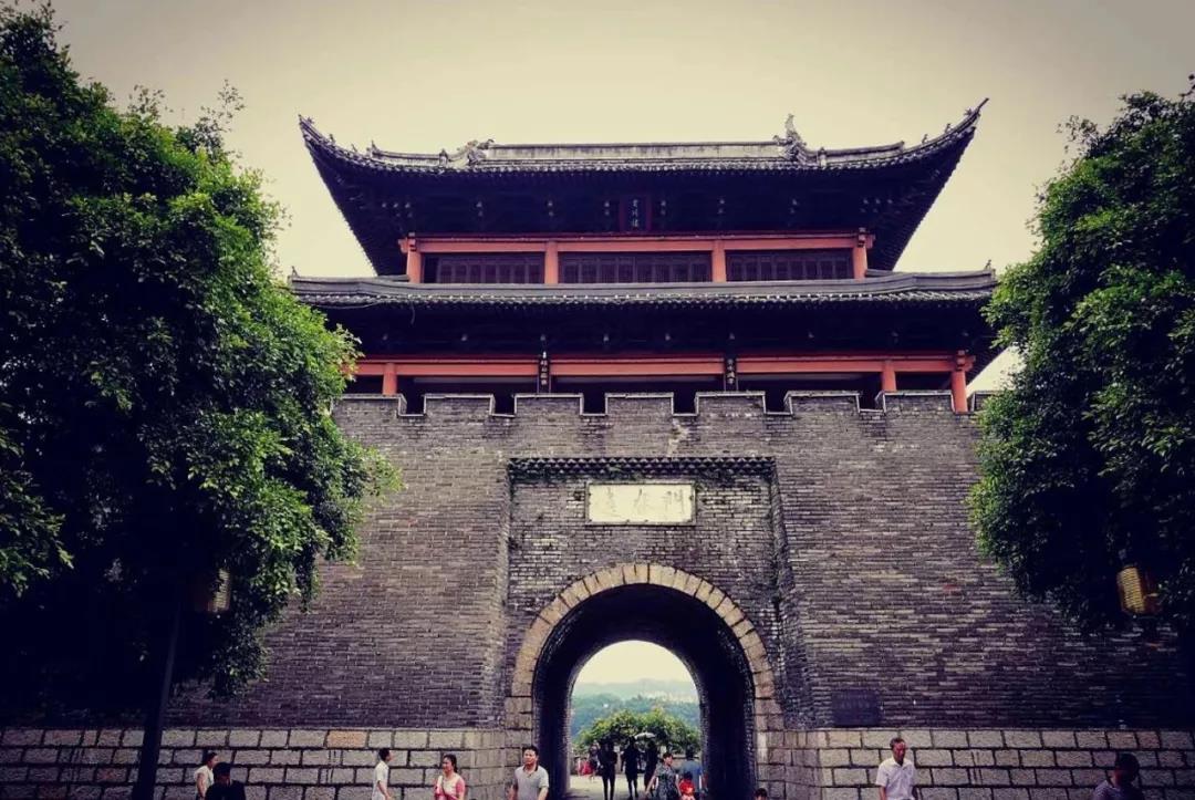 国内100条精华自驾路线地图攻略,江西旅游一条线攻略