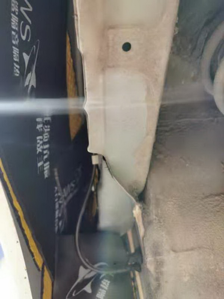 安静下来无锡祥兴本田奥德赛汽车隔音改装大白鲨