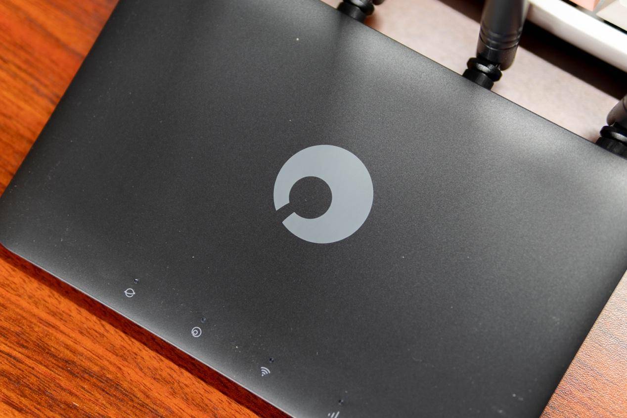 实习租房没有WiFi？蒲公英X4C插上4G卡，走哪都有网