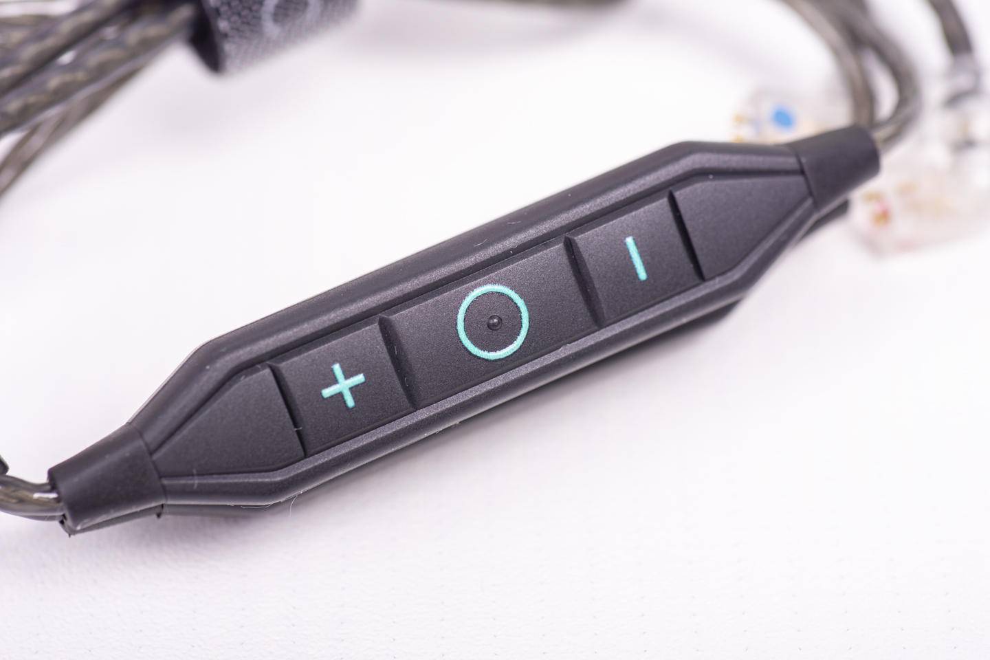 1300元入手圈铁耳机,是否智商税还看Beta送上评测