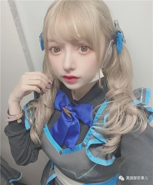 19岁少女整容成60岁大妈,女子花20w整容成网红脸