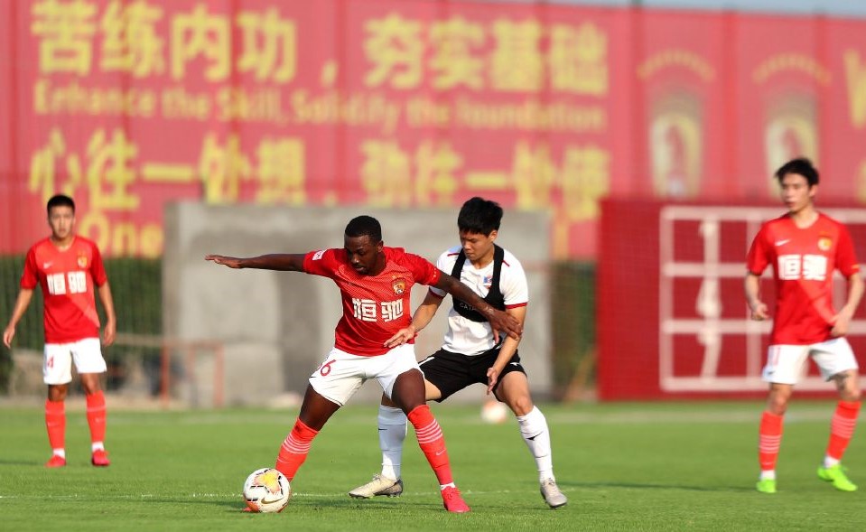 恒大足校小将完整视频,恒大足校4-1足球小将