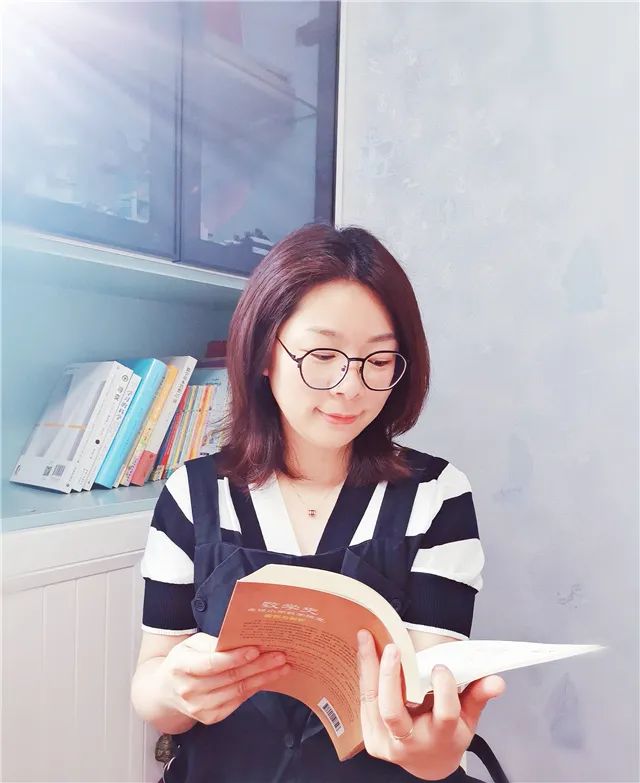 书香润心灵读书促成长征文,书香润校园阅读伴成长教师发言稿