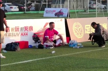 双胞胎足球球星中国,足坛新星两兄弟